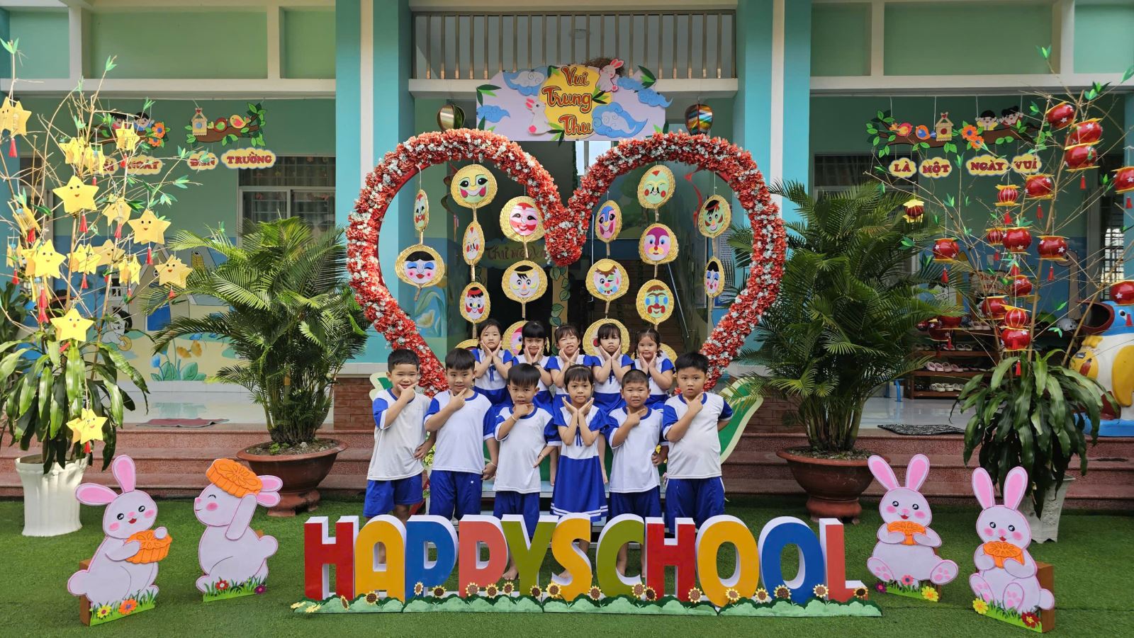 TRƯỜNG MẪU GIÁO LONG KHÊ SÔI NỔI CHUẨN BỊ LỄ HỘI TRUNG THU 2025 CHO CÁC EM THIẾU NHI